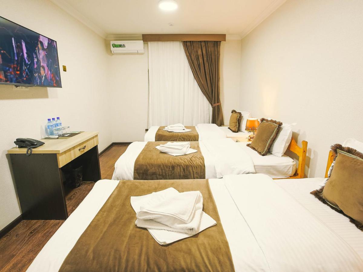 Rayyan Hotel Boukhara Extérieur photo