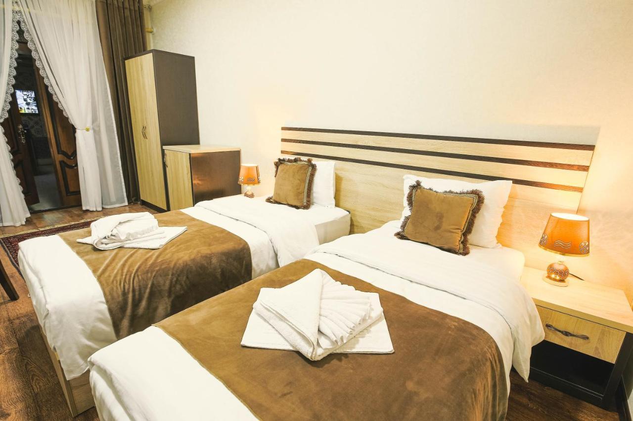 Rayyan Hotel Boukhara Extérieur photo
